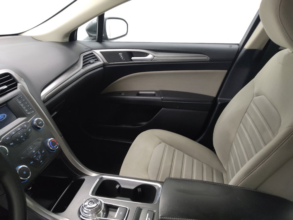 Used 2020 Ford Fusion S FWD image 26