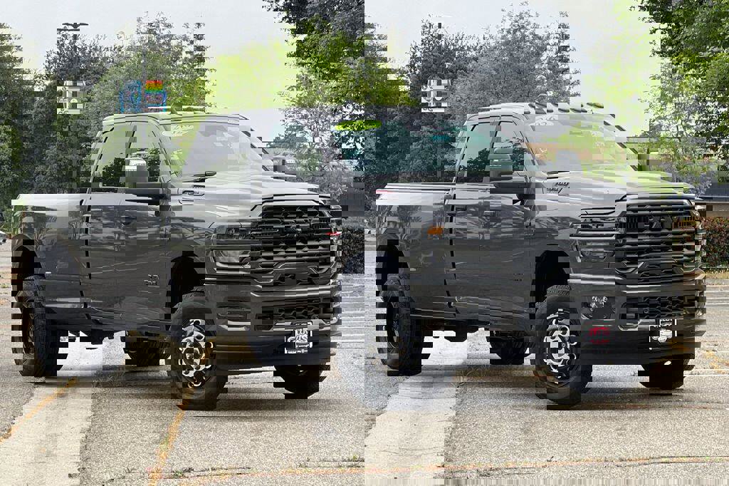 New 2026 RAM 3500 Big Horn image 2
