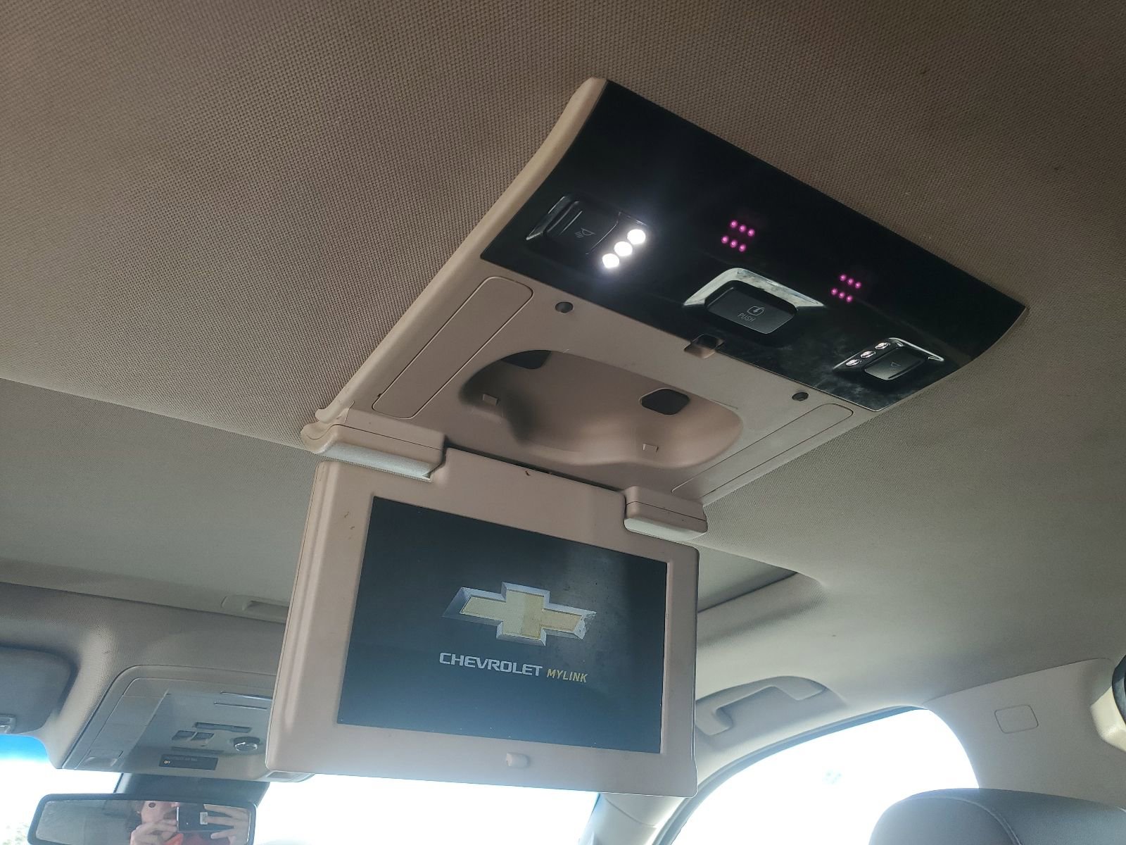 Used 2019 Chevrolet Tahoe Premier image 13