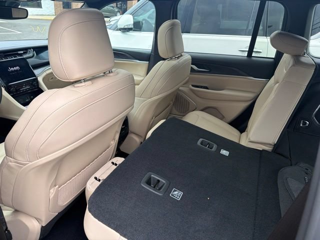 Used 2024 Jeep Grand Cherokee Limited 4xe AWD/4WD image 9