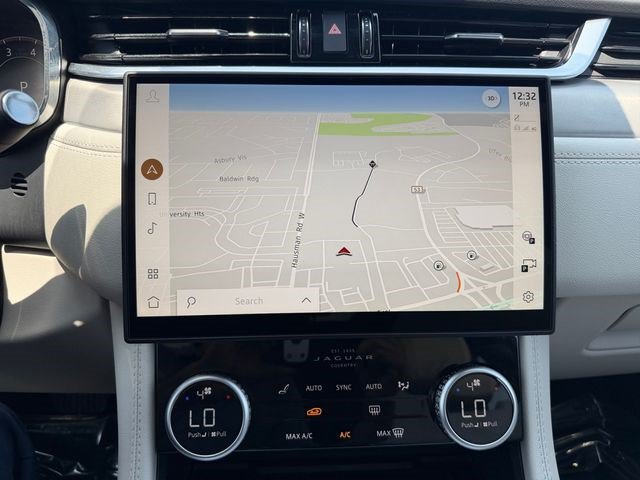 Used 2026 Jaguar F-PACE R-Dynamic S AWD/4WD image 20
