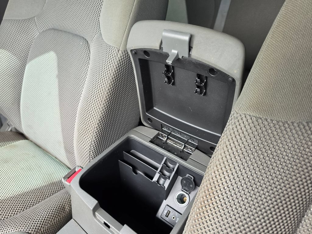 Used 2016 Nissan Frontier SV RWD image 26