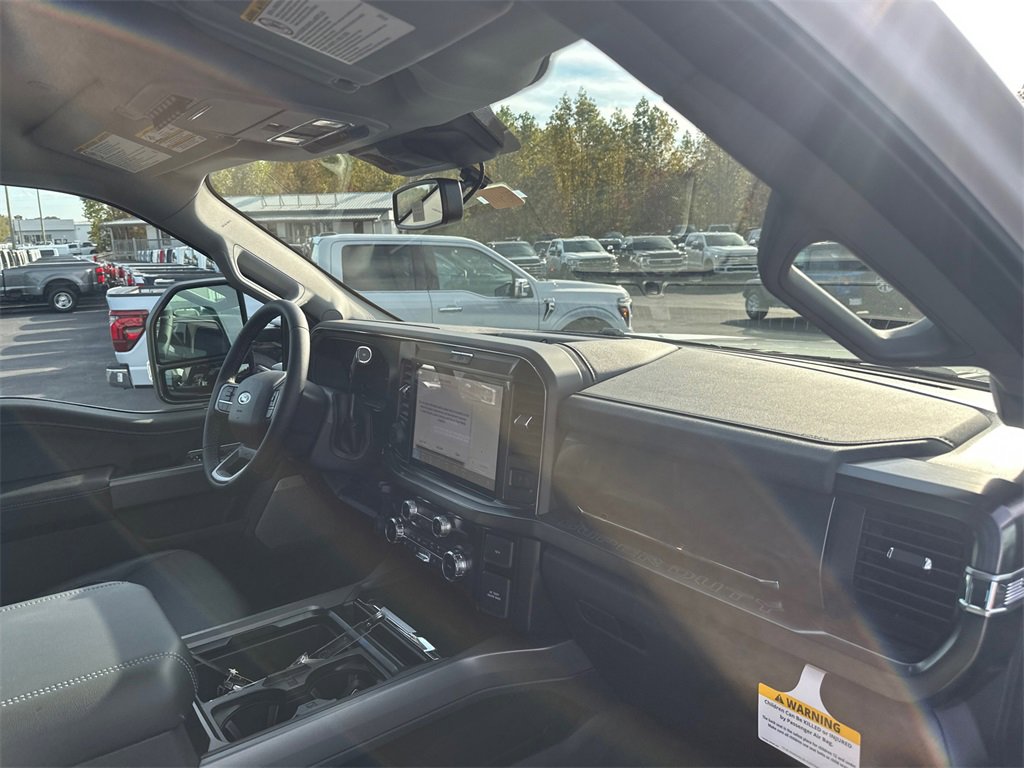 New 2026 Ford F250 Lariat w/ Black Appearance Package image 12