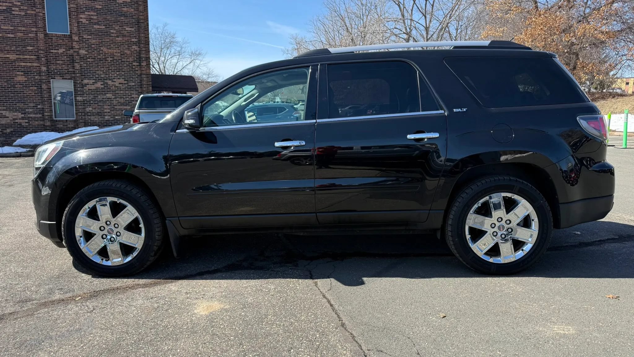 Used 2017 GMC Acadia Limited SLT AWD/4WD image 5