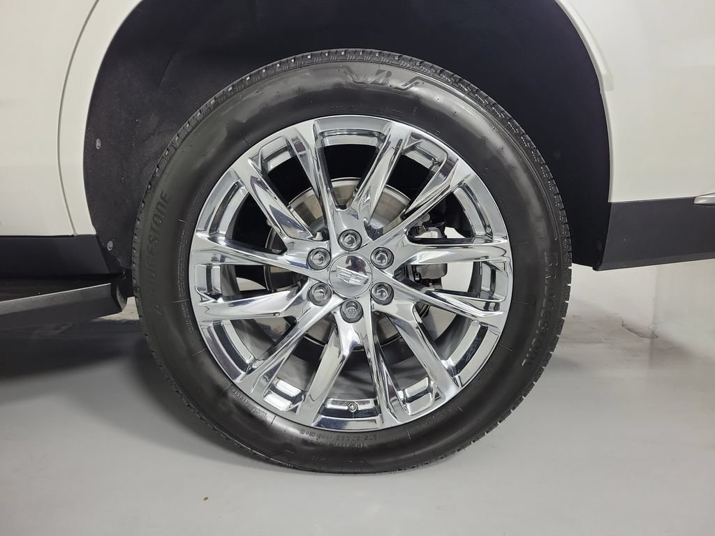 Certified 2023 Cadillac Escalade Premium Luxury w/ LPO, Radiant Package AWD/4WD image 10