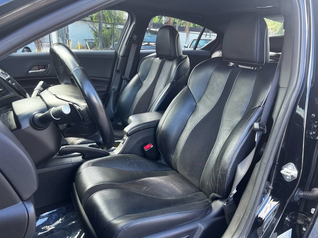 Used 2020 Acura ILX w/ Technology Plus & A-SPEC FWD image 11