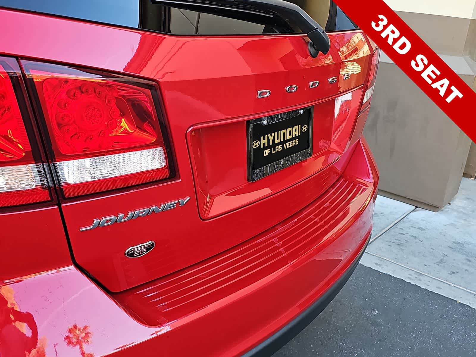 Used 2017 Dodge Journey SXT w/ Blacktop Package image 11
