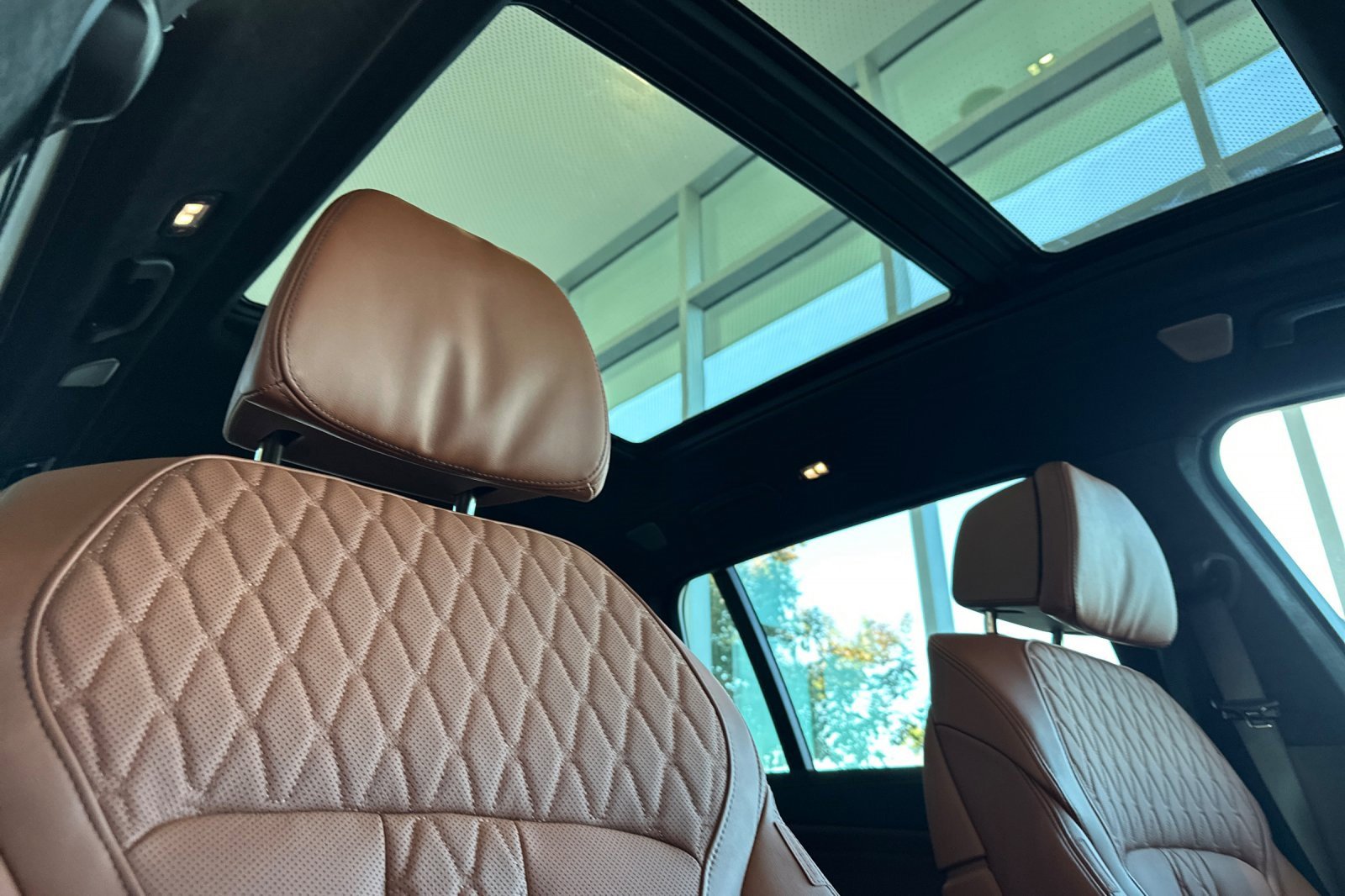 New 2026 BMW ALPINA XB7 image 15