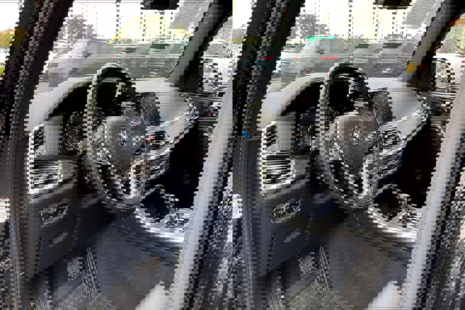 Used 2022 BMW X5 xDrive40i w/ Climate Comfort Package image 17