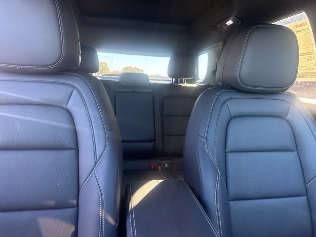 New 2027 GMC Terrain Elevation w/ Elevation Premium Package AWD/4WD image 29