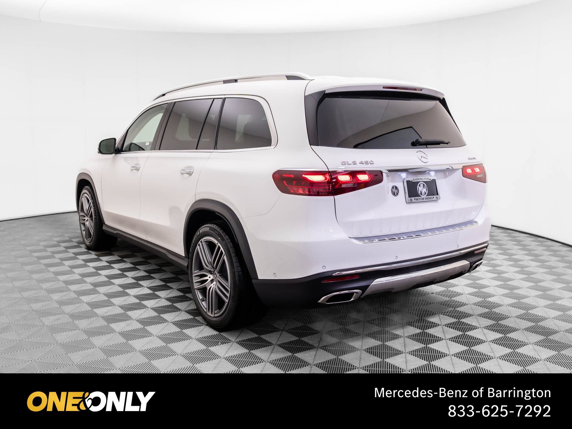 New 2026 Mercedes-Benz GLS 450 4MATIC image 3