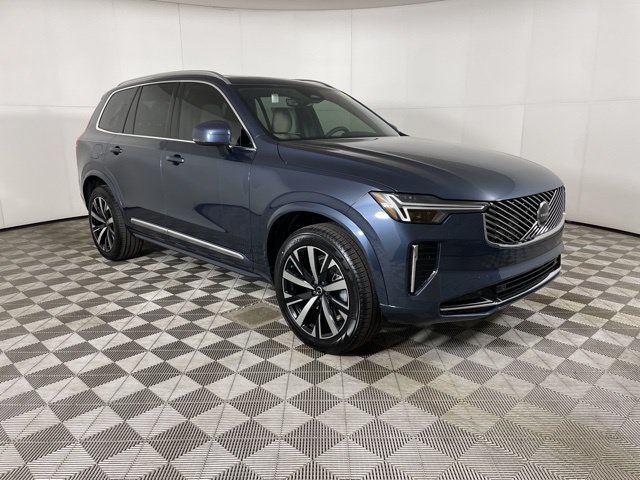 New 2025 Volvo XC90 B6 Core w/ Protection Package Premier AWD/4WD image 2