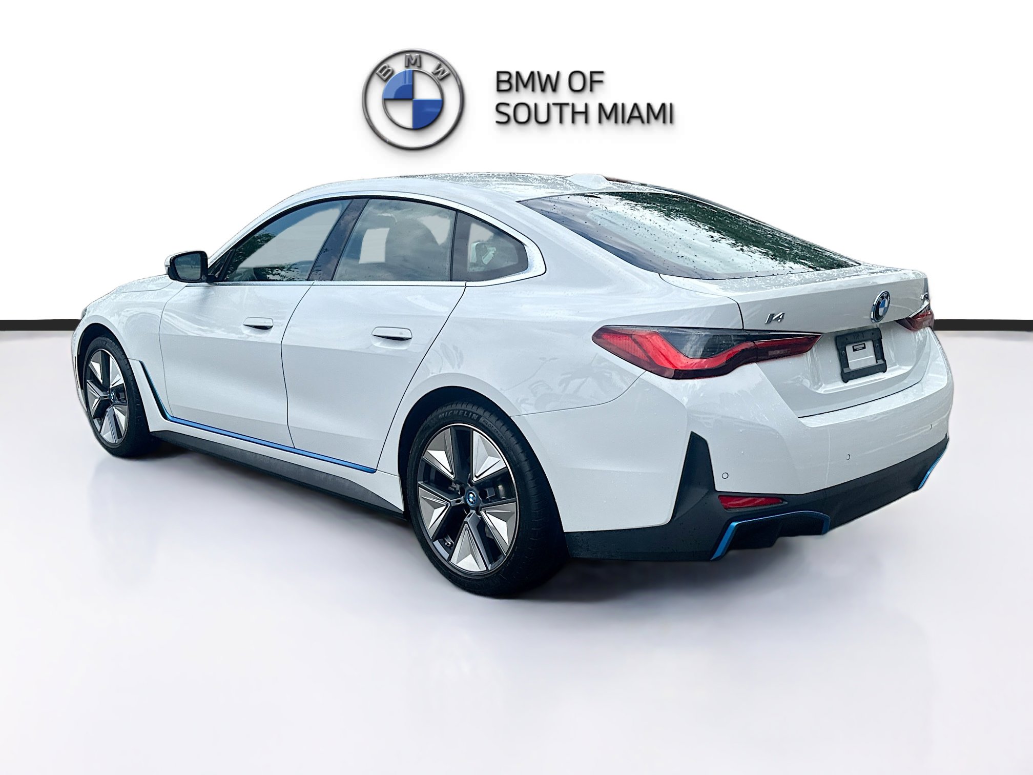 Used 2023 BMW i4 eDrive35 w/ Premium Package image 4