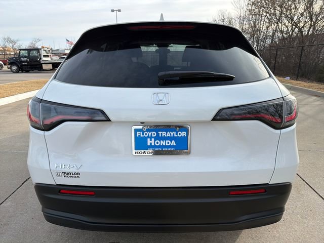 New 2026 Honda HR-V LX image 4