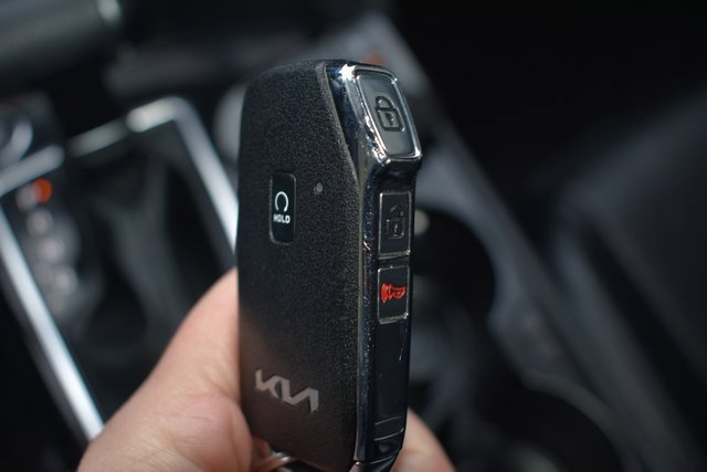 Used 2023 Kia Sportage EX image 31