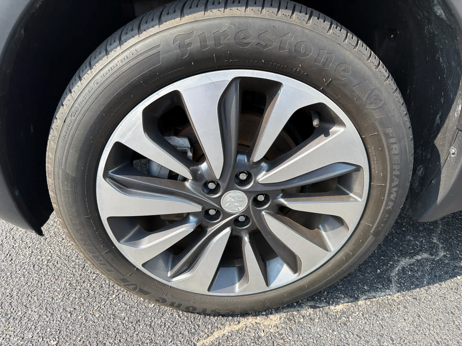 Used 2021 Buick Encore Preferred AWD/4WD image 22