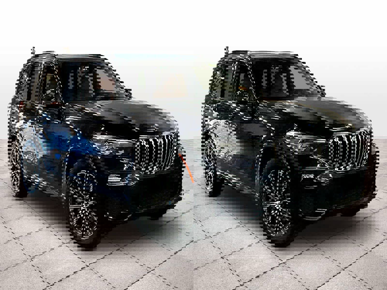 Used 2019 BMW X5 xDrive40i w/ M Sport Package image 2