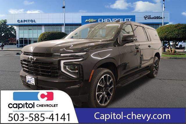 Used 2025 Chevrolet Suburban RST w/ Comfort Package AWD/4WD image 7