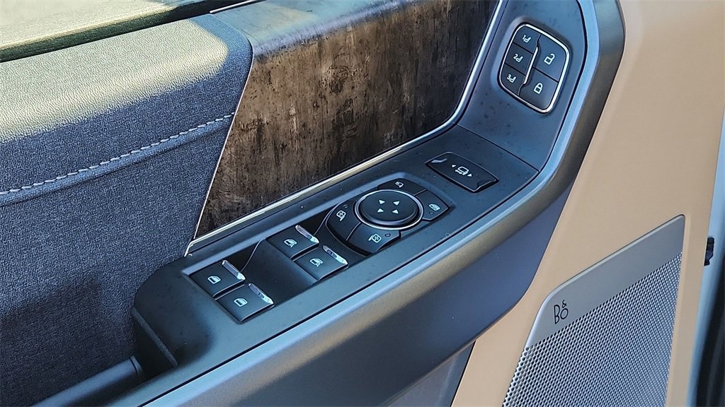 New 2026 Ford F350 Lariat image 17