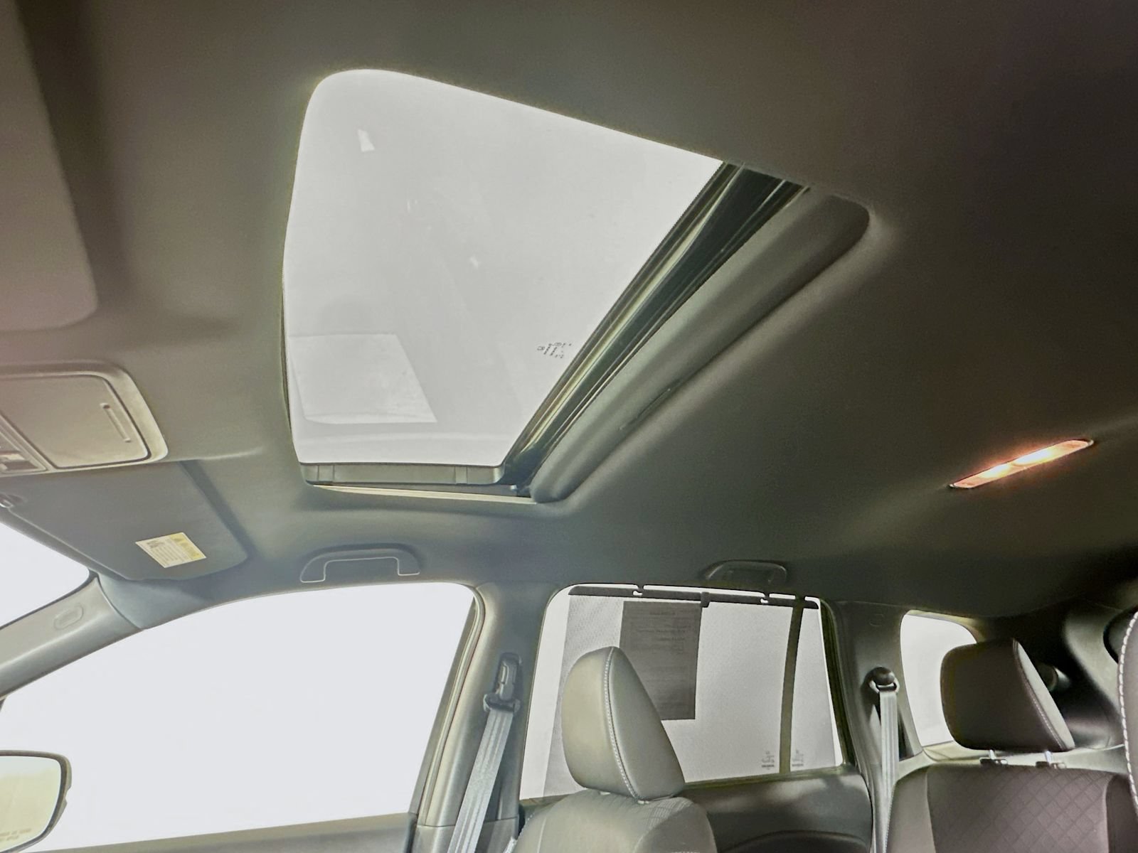 Used 2023 Honda Passport Elite image 31