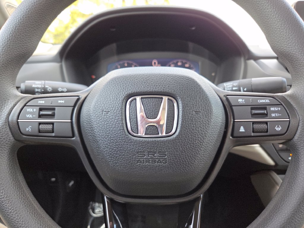 Certified 2024 Honda Accord EX image 31