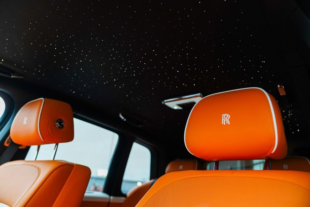 Certified 2024 Rolls-Royce Cullinan Black Badge w/ Driver's Package image 13