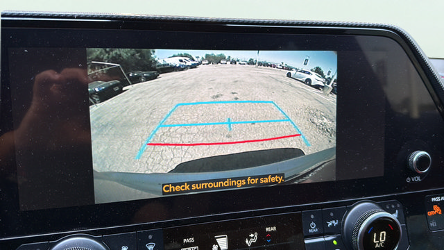 Used 2023 Toyota Highlander XSE AWD/4WD image 19