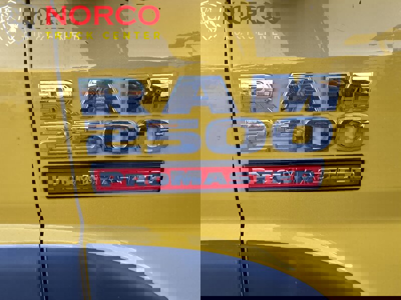 Used 2018 RAM ProMaster 2500 image 17