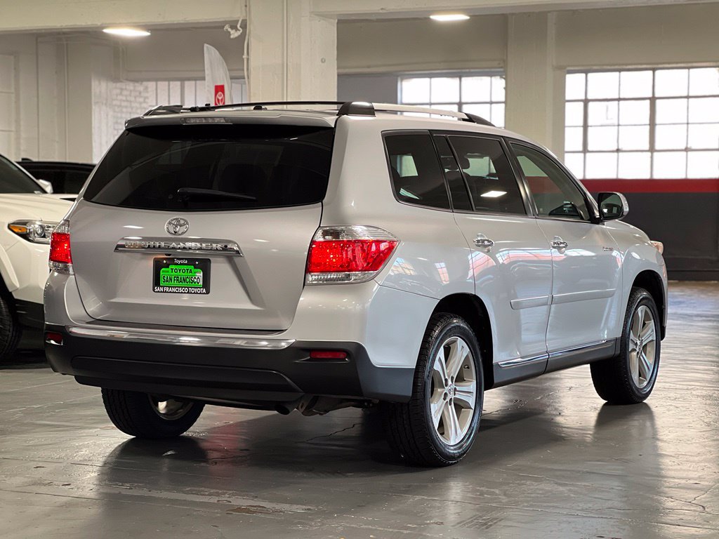 Used 2013 Toyota Highlander Limited FWD image 5