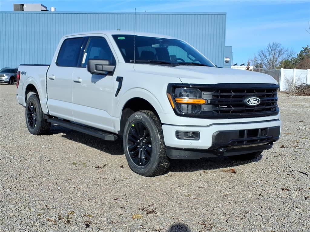 Used 2026 Ford F150 XLT w/ Equipment Group 302A MID image 3