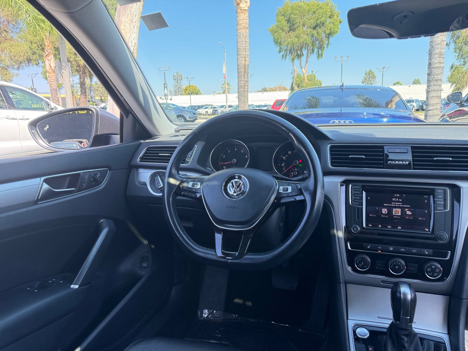 Used 2019 Volkswagen Passat 2.0T Wolfsburg w/ Wheels & Sunroof Package FWD image 22