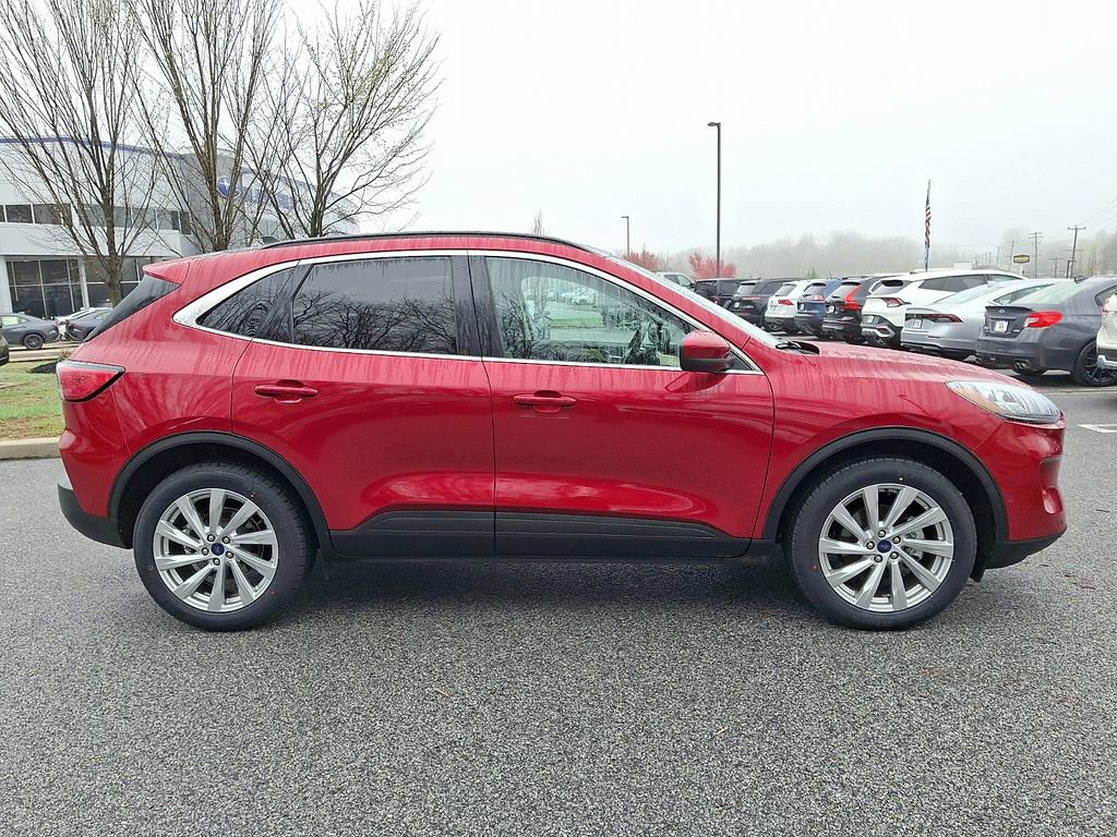 Used 2022 Ford Escape Titanium w/ Titanium Elite Package image 7