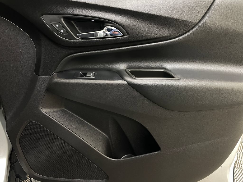Used 2019 Chevrolet Equinox LT AWD/4WD image 39
