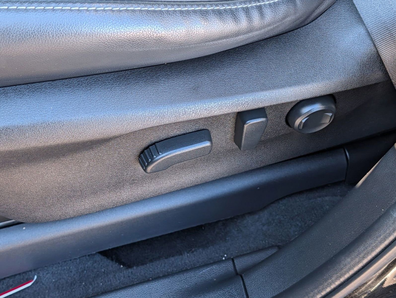 Used 2022 Subaru Ascent Touring image 22