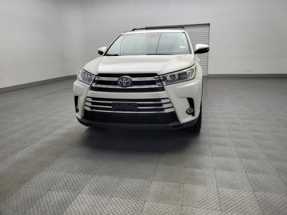 Used 2019 Toyota Highlander Limited image 15