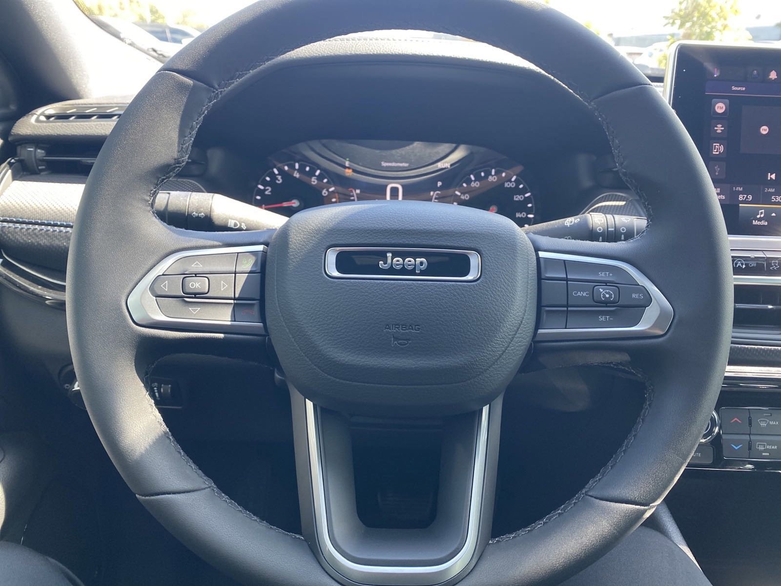 New 2025 Jeep Compass Latitude w/ Altitude Special Edition image 17