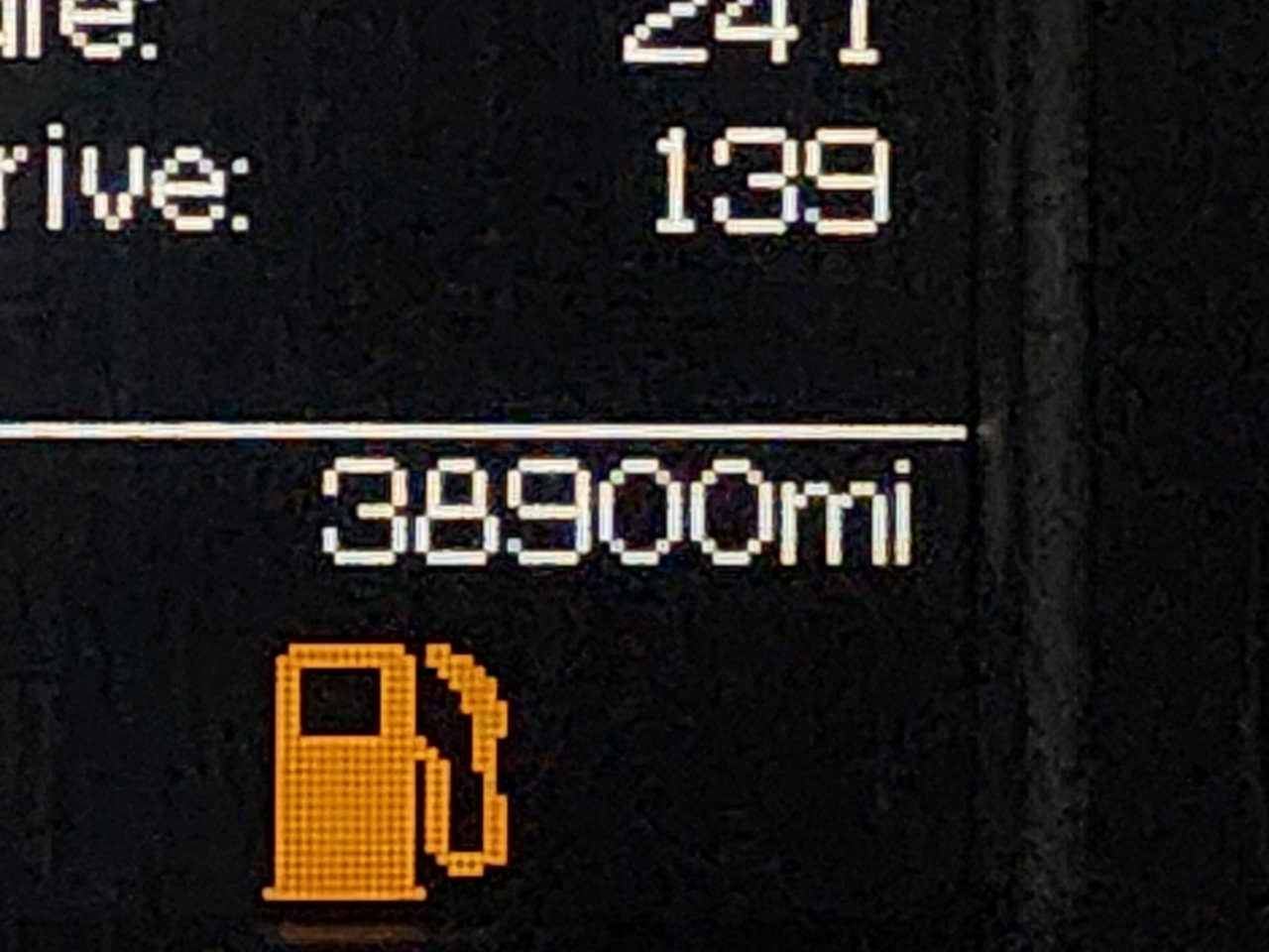 Used 2017 RAM 2500 Tradesman w/ Chrome Appearance Group image 42