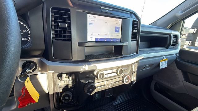 New 2026 Ford F250 XL w/ XL Off-Road Package image 26