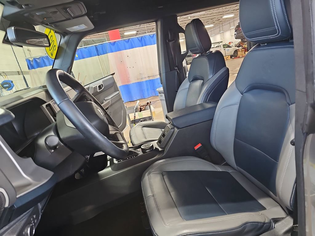 Used 2021 Ford Bronco Outer Banks image 14