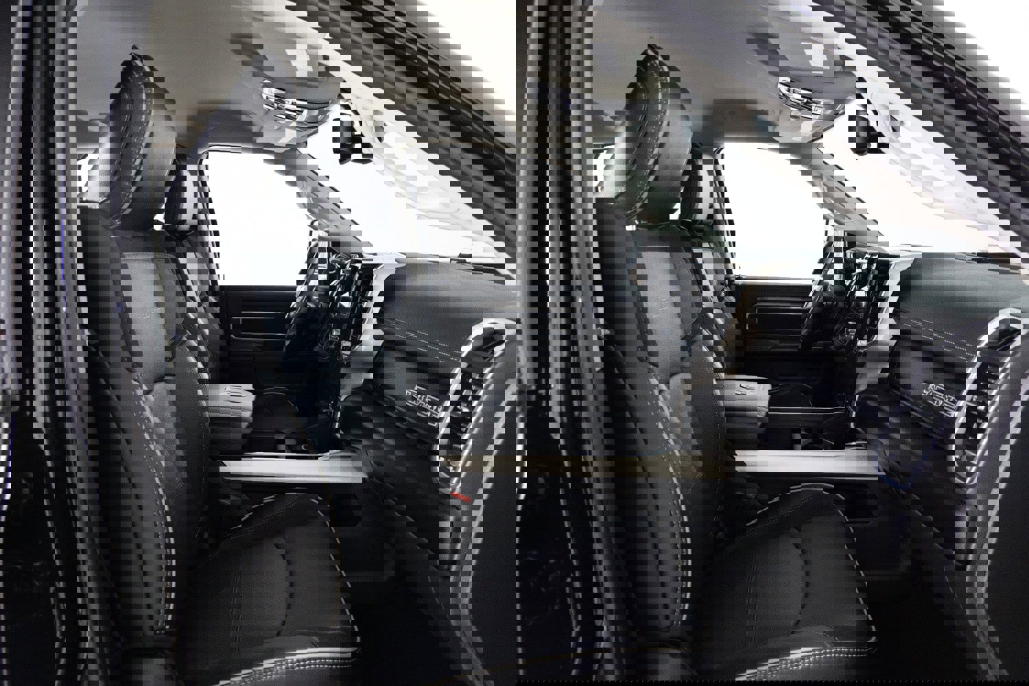 Used 2024 RAM 2500 Laramie image 23