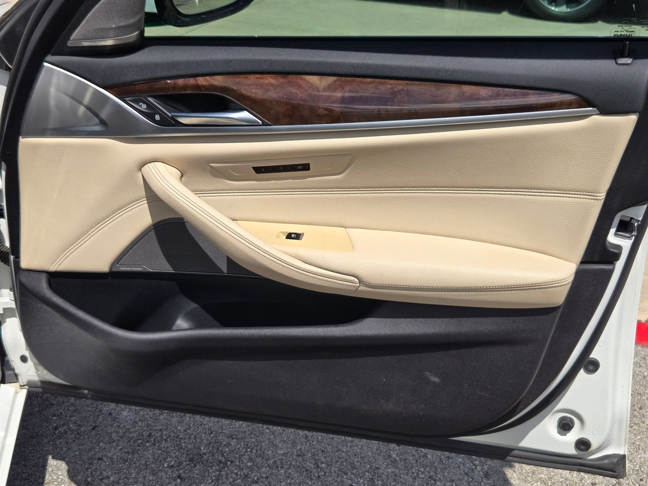 Used 2019 BMW 540i w/ Convenience Package RWD image 28