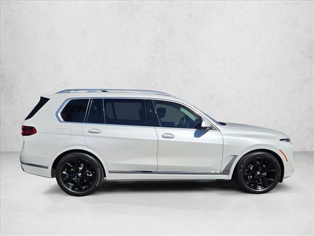 Certified 2025 BMW X7 xDrive40i w/ Premium Package AWD/4WD video 4