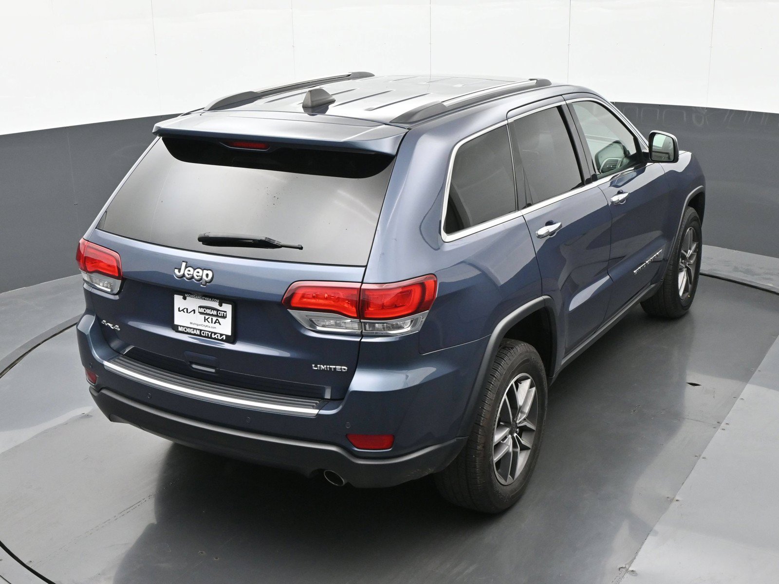 Used 2021 Jeep Grand Cherokee Limited AWD/4WD image 31