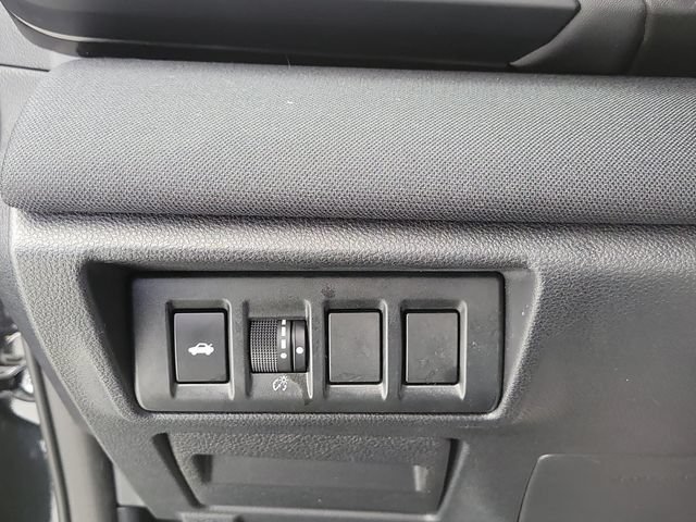Used 2024 Subaru Legacy Premium AWD/4WD image 31