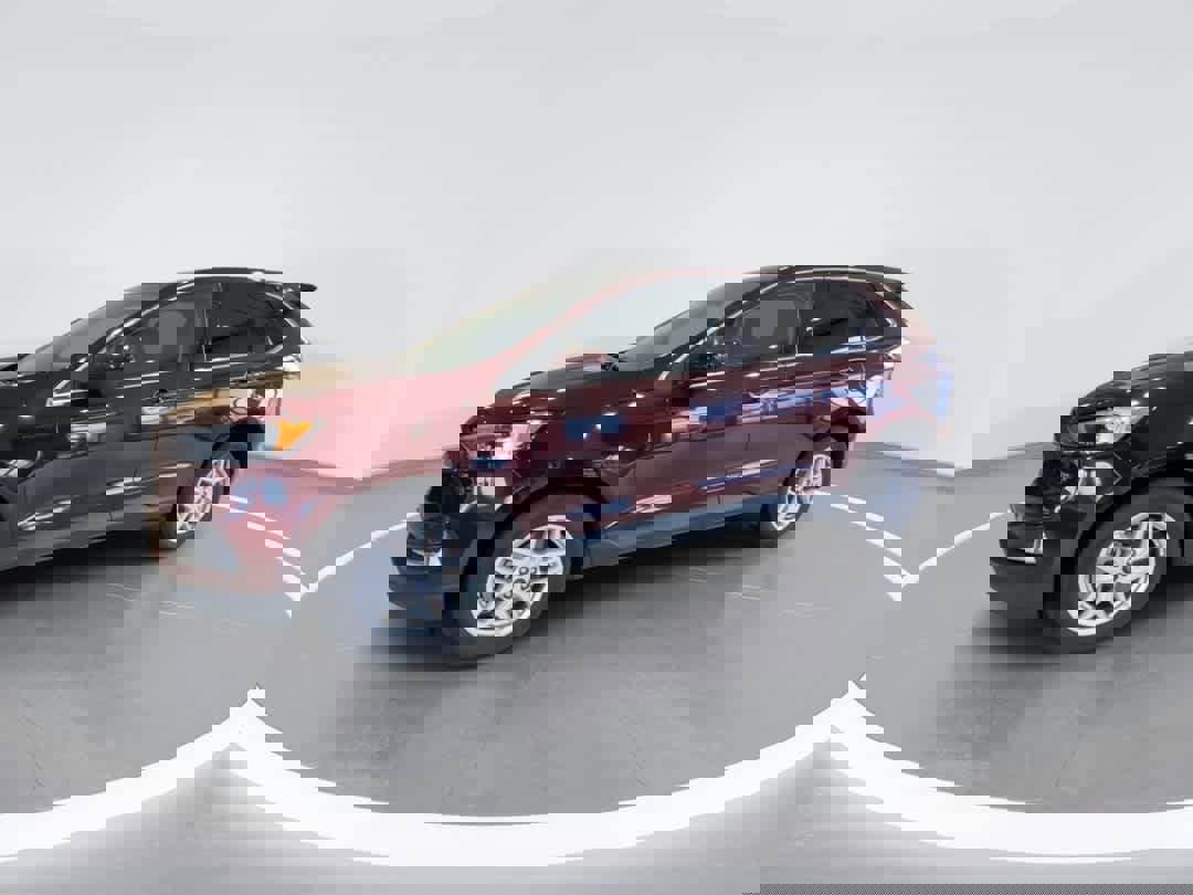 Used 2022 Ford Edge SEL w/ Convenience Package image 4