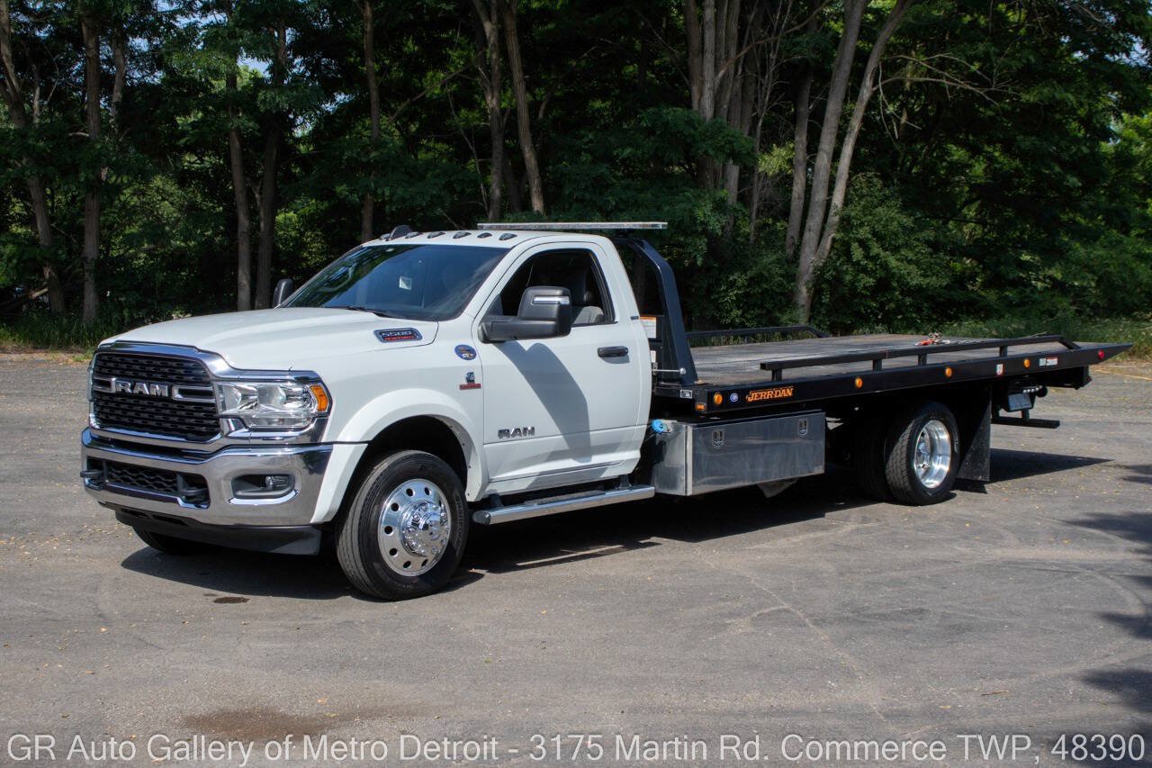 Used 2024 RAM 5500 SLT w/ Quick Order Package 2YG SLT AWD/4WD video 1