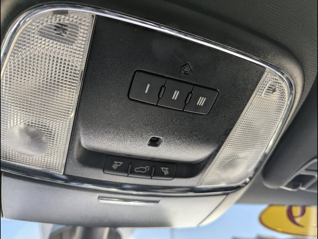 Used 2019 Jeep Grand Cherokee Altitude image 35