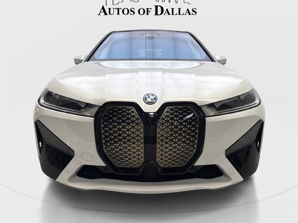 Used 2024 BMW iX xDrive50 w/ Premium Package AWD/4WD image 4