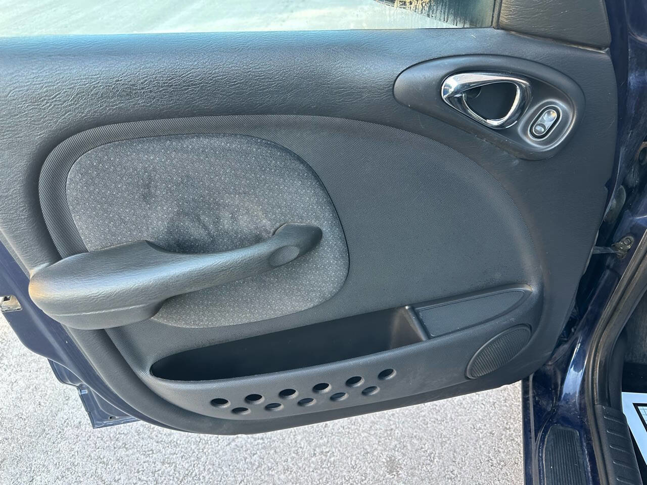 Used 2005 Chrysler PT Cruiser Touring image 9