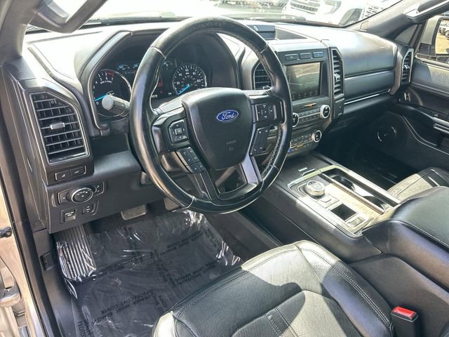 Used 2018 Ford Expedition Max Limited RWD image 9
